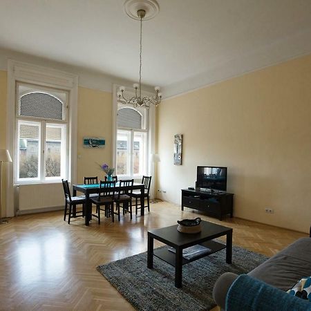 Apartamento Klauzal Ter 9 Budapest Exterior foto