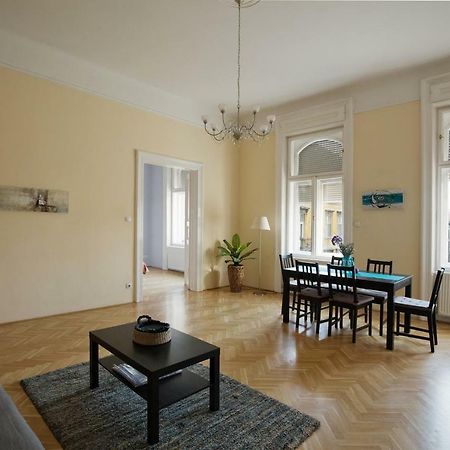 Apartamento Klauzal Ter 9 Budapest Exterior foto